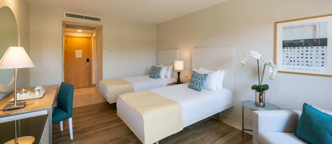 Hapag lloyd tui blue xanthe standardzimmer 1