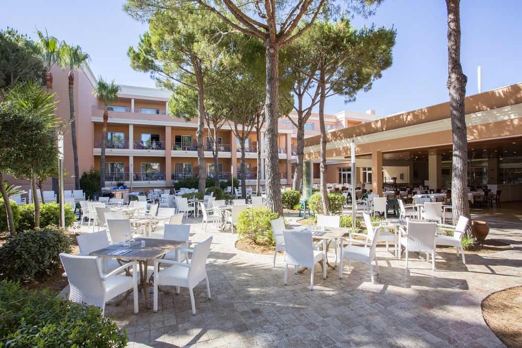 Hipotels barrosa garden buffet restaurant terrace