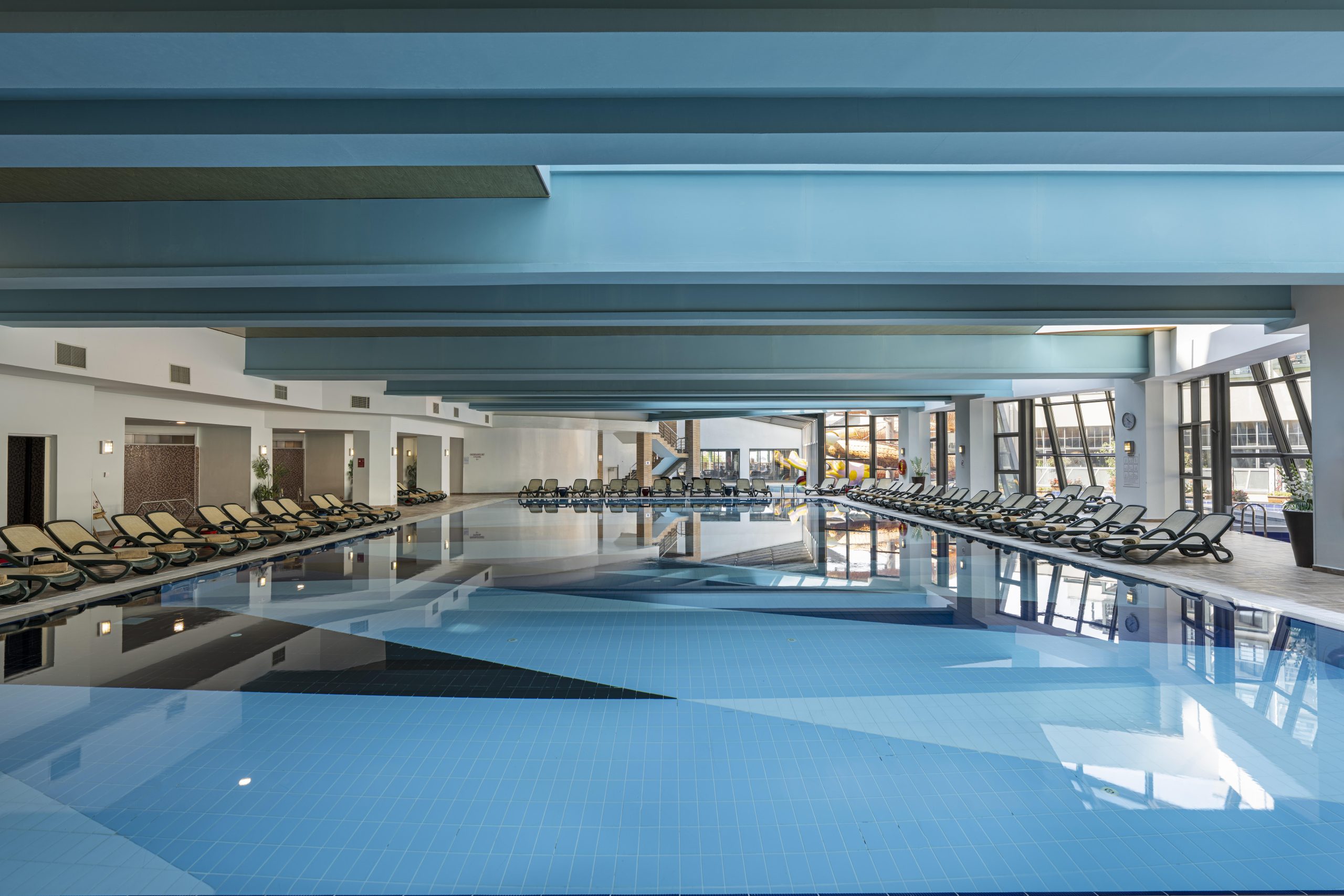 Indoor pool neyk 1 scaled