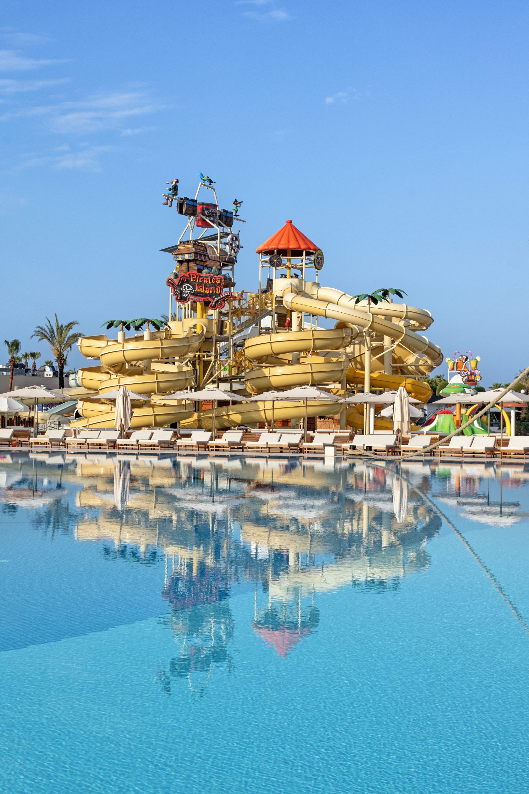 Titanic deluxe lara aquapark 1 scaled